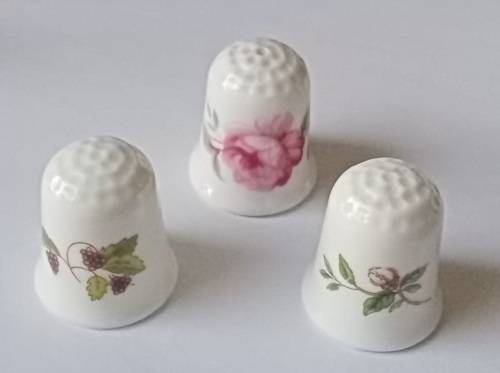 Lot of 8 vintage Coalport England porcelain thimbles