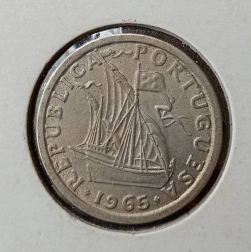 1965 Portugal uncirculated 2 1/2 Escudos