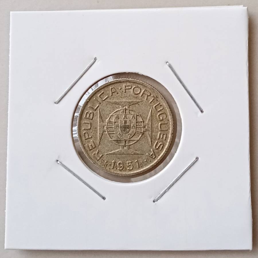 1951 Mozambique silver 2 1/2 Escudos