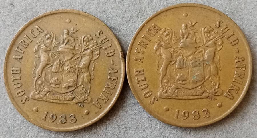 Set of x2 republic 1983 2c coins