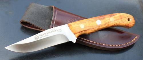 ORIGINAL, NEW IN THE BOX, HANDMADE OLIVE CATAMOUNT SKINNER BY PUMA KNIVES
