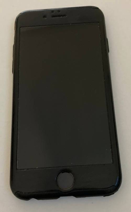 iPhone 6S Space Grey 64GB + charger, headphones, 2 covers + shockproof Li-polymer Battery Case