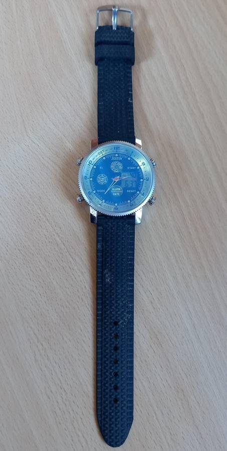 Gents Justin multifunctional watch with rubber strap, new battery, working