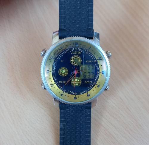 Gents Justin multifunctional watch with rubber strap, new battery, working