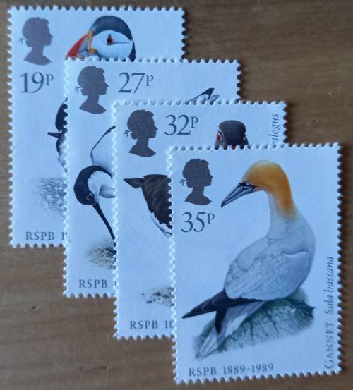 1989 Great Britain lot of 5 FDCs & 20 MNH stamps, CV$60 - see details