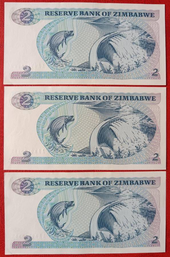 Zimbabwe $2 1983 Harare 3 UNC notes in sequence - Series AA-Z
