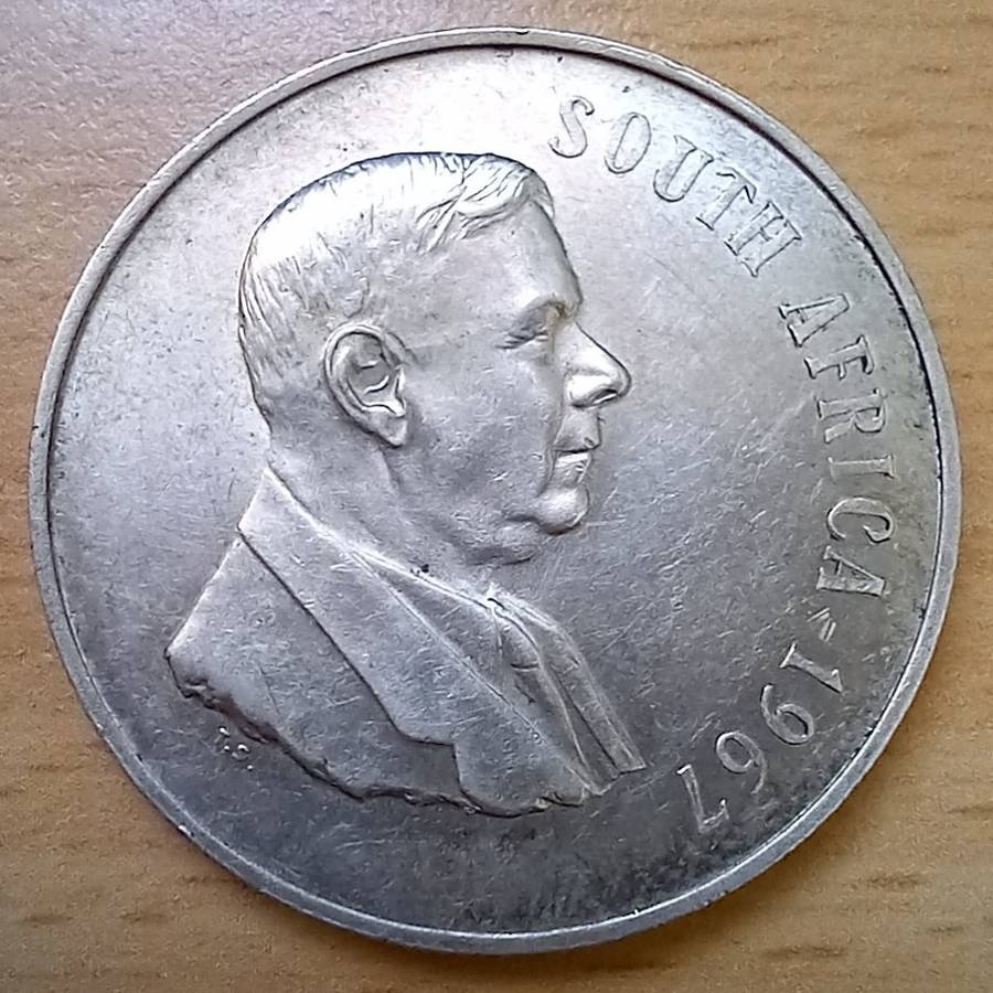 R1 silver 1967E - no penis variation