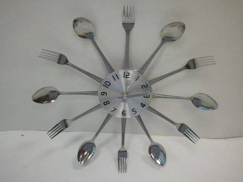 "spoon and fork" wall clock!!!