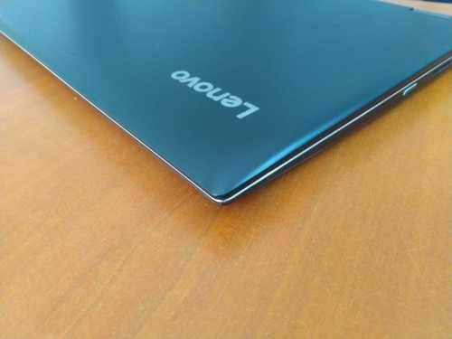 Powerful Lenovo Flex 5 - 2 in 1 laptop / Tablet - i7 7th gen - 16GB DDR4 - 128GB SSD M.2 + 1TB - 14"