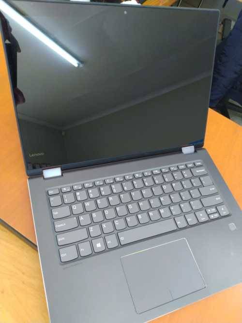 Powerful Lenovo Flex 5 - 2 in 1 laptop / Tablet - i7 7th gen - 16GB DDR4 - 128GB SSD M.2 + 1TB - 14"