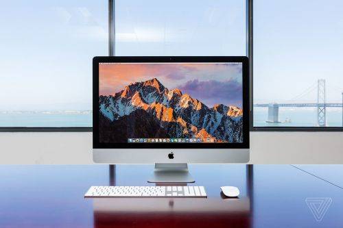 Powerful Apple iMac 2017 12.5" - Intel i5 (7th Gen) - 8GB - 1TB - Apple Wireless Mouse + Keyboard -