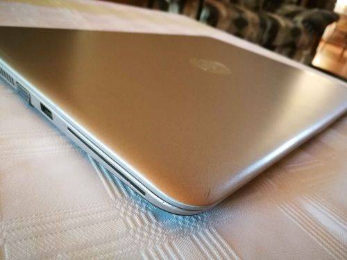 HP EliteBook 840 G3 - Intel i5 - 256GB SSD - 8GB - 14" FHD