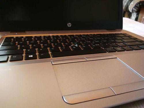 HP EliteBook 840 G3 - Intel i5 - 256GB SSD - 8GB - 14" FHD