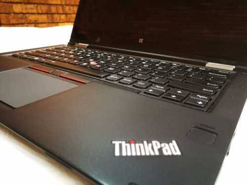 Lenovo Yoga 260 2 in 1 Laptop Tablet - Intel i7 - 8GB - SSD - 12.5"