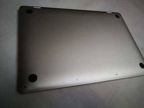 MacBook Pro 2017 - Intel Core i5 - 8GB - 128GB