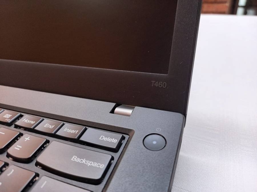 Powerful Lenovo T460 - Intel i7 - 16GB DDR4 - 256GB SSD - Extra long battery life + 4G / LTE