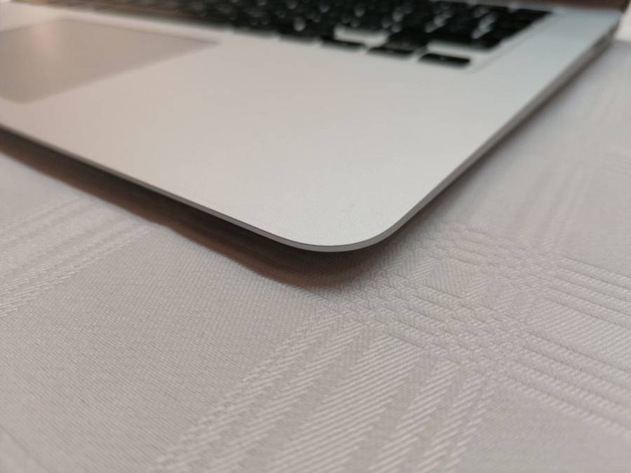 Powerful MacBook Air "Core i5" 1.8 13inch (2017 model) - MINT Condition