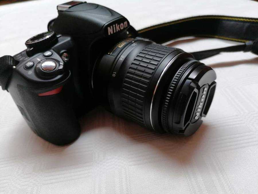 NIKON DSLR Camera D3100 + Lens & Extras
