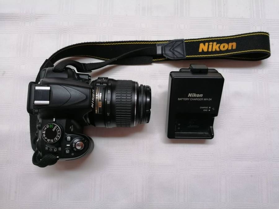NIKON DSLR Camera D3100 + Lens & Extras