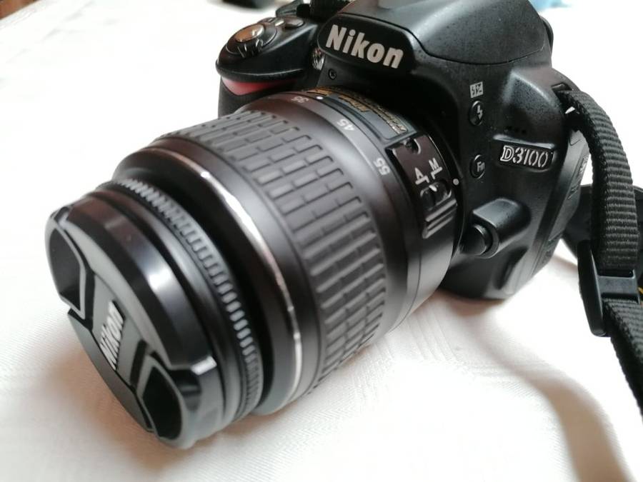 NIKON DSLR Camera D3100 + Lens & Extras
