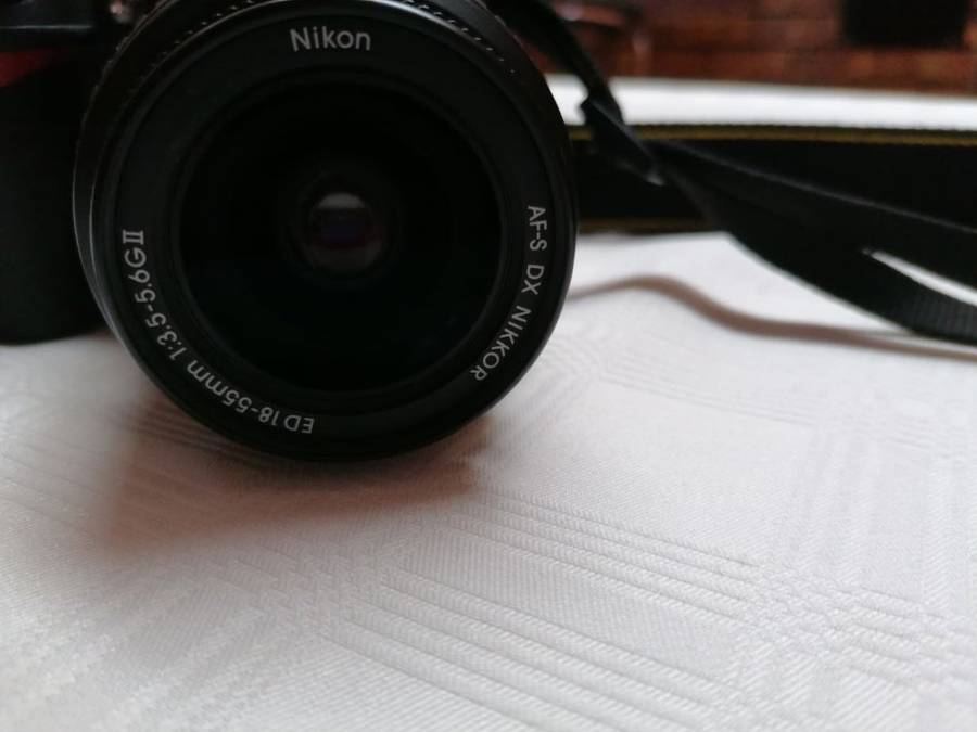 NIKON DSLR Camera D3100 + Lens & Extras