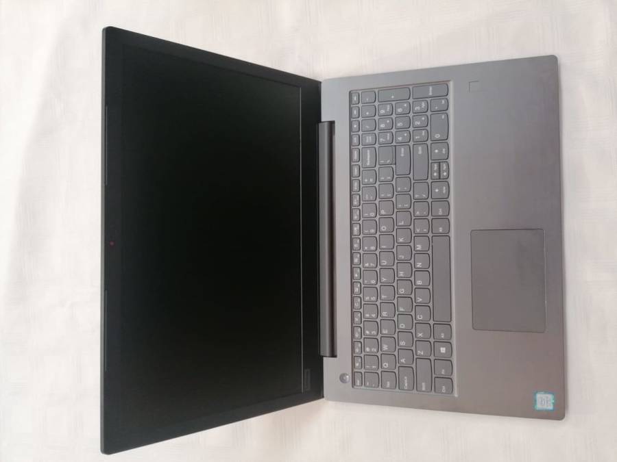 Lenovo IdeaPad V330 - Intel 8th Gen - 8GB - 1TB HDD - 15.6" FHD - Win 10 Pro