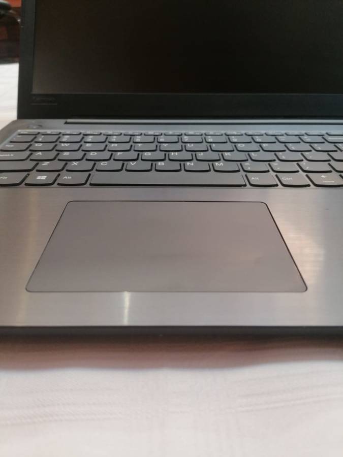 Lenovo IdeaPad V330 - Intel 8th Gen - 8GB - 1TB HDD - 15.6" FHD - Win 10 Pro