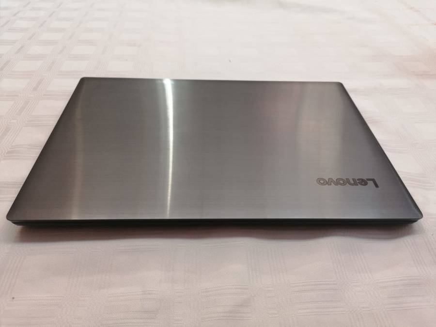 Lenovo IdeaPad V330 - Intel 8th Gen - 8GB - 1TB HDD - 15.6" FHD - Win 10 Pro