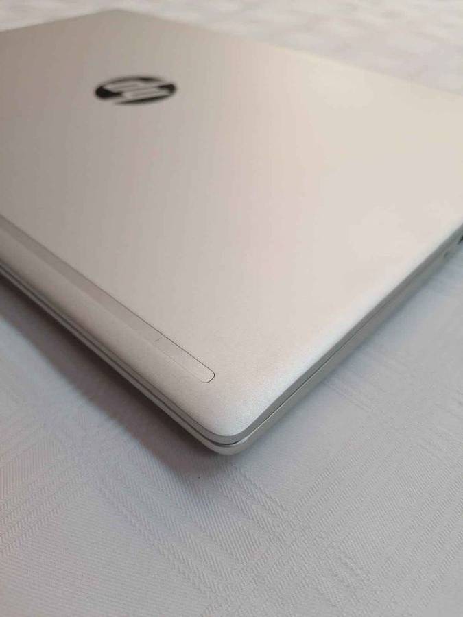 HP ProBook 450 G7 - Intel 10th gen - 256GB SSD - 12GB - 15.6" HD