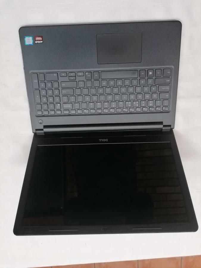 Dell Business Laptop - Intel i7 - 8GB Memory - 1TB Storage - AMD Radeon Graphics