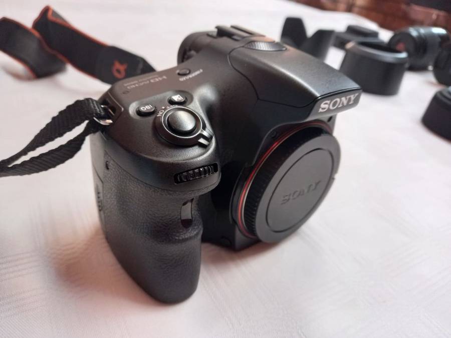 Sony Alpha 65 24mp Camera with 3 Lenses and Camera Bag - Shutter Count: 7700