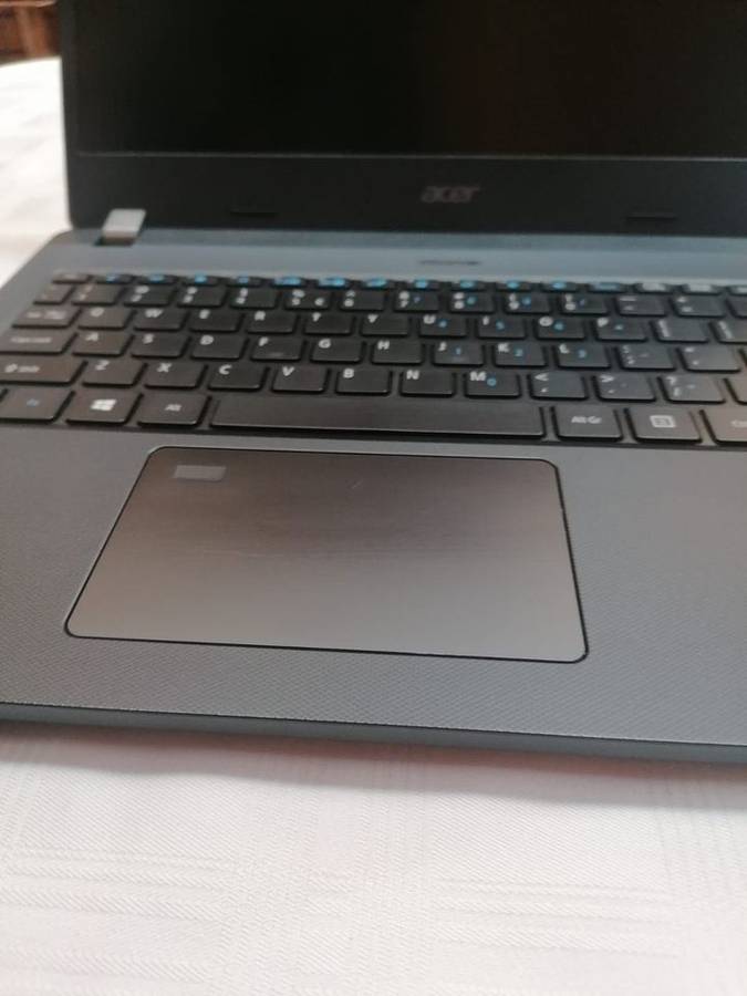 Acer Travelmate Laptop - Intel 10th gen - 8GB -256GB SSD M.2 - 14" FHD IPS