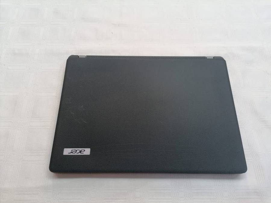 Acer Travelmate Laptop - Intel 10th gen - 8GB -256GB SSD M.2 - 14" FHD IPS