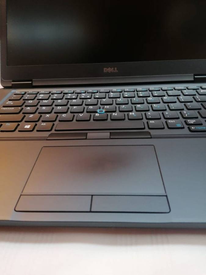 Dell Latitude 5480 - Intel i5 - 8GB - 256GB SSD - 14" HD Display