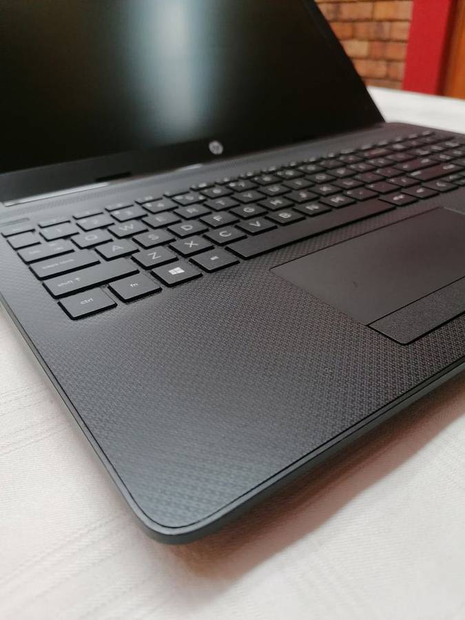 HP Notebook 15 Intel Core i5 8th gen 8GB 1TB HDD 15.6" HD Display