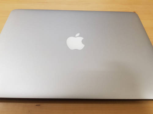 Apple MacBook Air "Core i5" - 13" - 256gb SSD - 4gb RAM