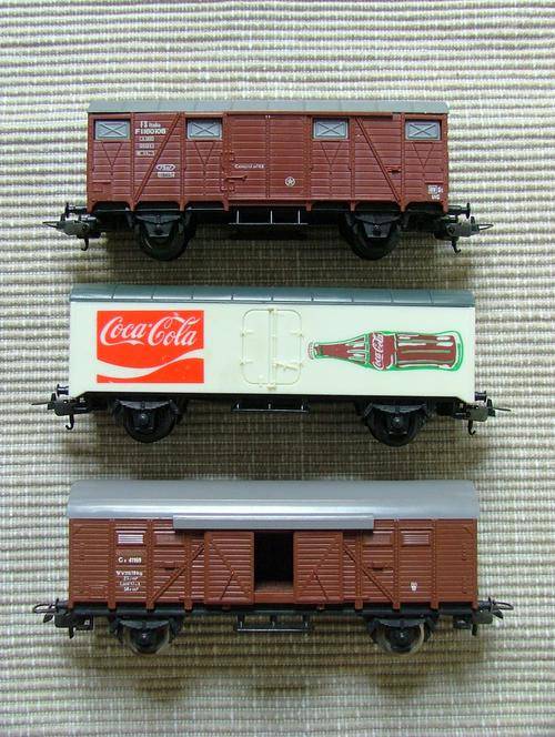 LIma Mixed Closed Hoppers