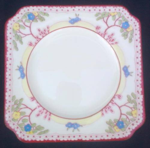 Lovely ROYAL DOULTON BONE CHINA SQUARE CAKE PLATE #1, made in England c.1930.