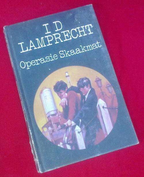 KLUB 707 reeks: "OPERASIE SKAAKMAT", deur I.D. Lamprecht (Eerste uitgawe, eerste druk 1985).
