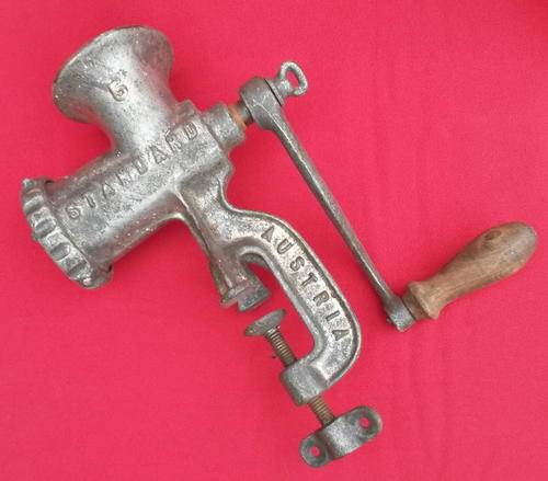 Vintage STANDARD No. 5 MEAT GRINDER made in Austria.