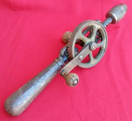 Very old "eggbeater" type hand drill