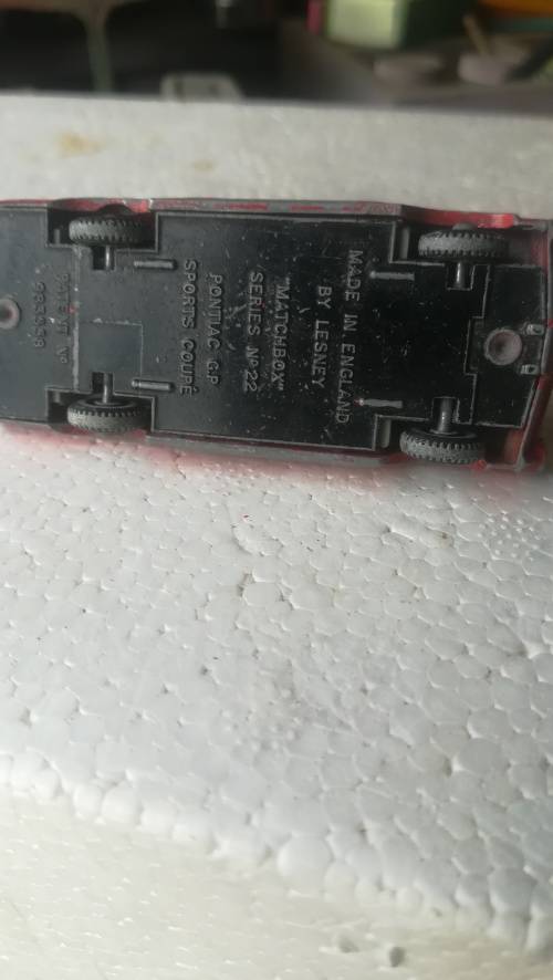 Lesney 22c Pontiac Coupe