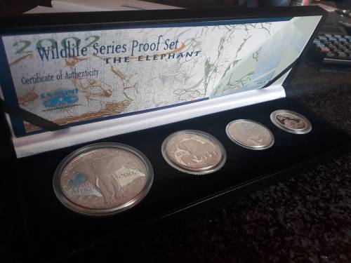 Wildlife Series Proof Elephant Set in Velvet Case (Mintage 996)