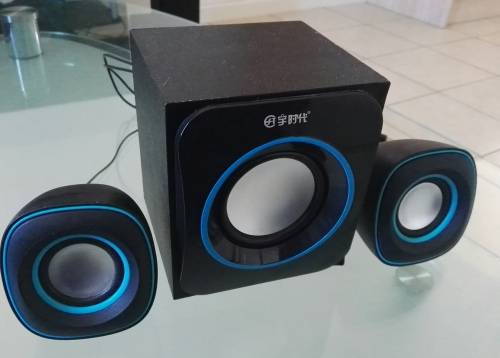 ***PORTABLE LAPTOP SPEAKERS WITH SUBWOOFER