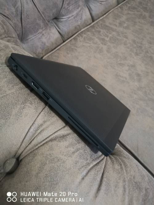 ***LIKE NEW TOUCH SCRN DELL LATITUDE E7280// i5 7th Gen// FHD// 8 GB RAM// 4G LTE// 128 GB SSD