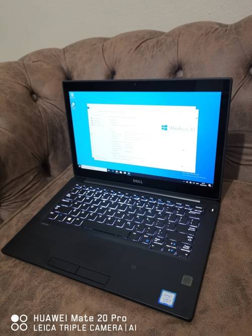 ***LIKE NEW TOUCH SCRN DELL LATITUDE E7280// i5 7th Gen// FHD// 8 GB RAM// 4G LTE// 128 GB SSD
