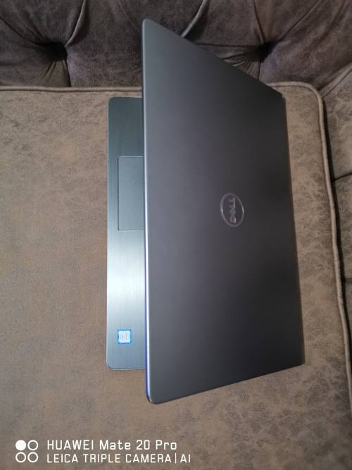 ***GAMING DELL VOSTRO i7 7th Gen// 15" FHD//NVIDIA 4GB DDR5 GFX// 8 GB RAM// 1TB SATA lll DRIVE