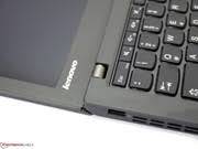 ***BUSINESS CLASS LENOVO X240 i7 VPRO // 8 GB RAM// FINGERPRINT// 500GB SATA DRIVE ULTRA BOOK