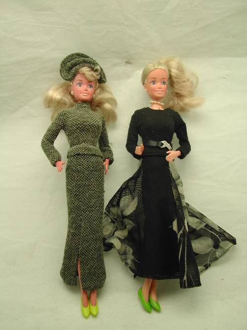 Pair Barbie Style Dolls