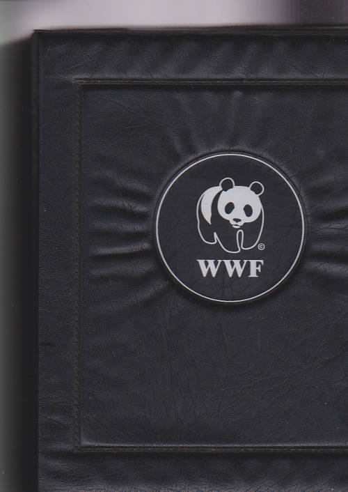 WWF STAMP ALBUMN . VERY GOOD CONDITION WITH PAGES.